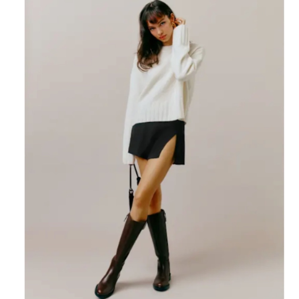 Reformation Margot Skirt Black - Size 4